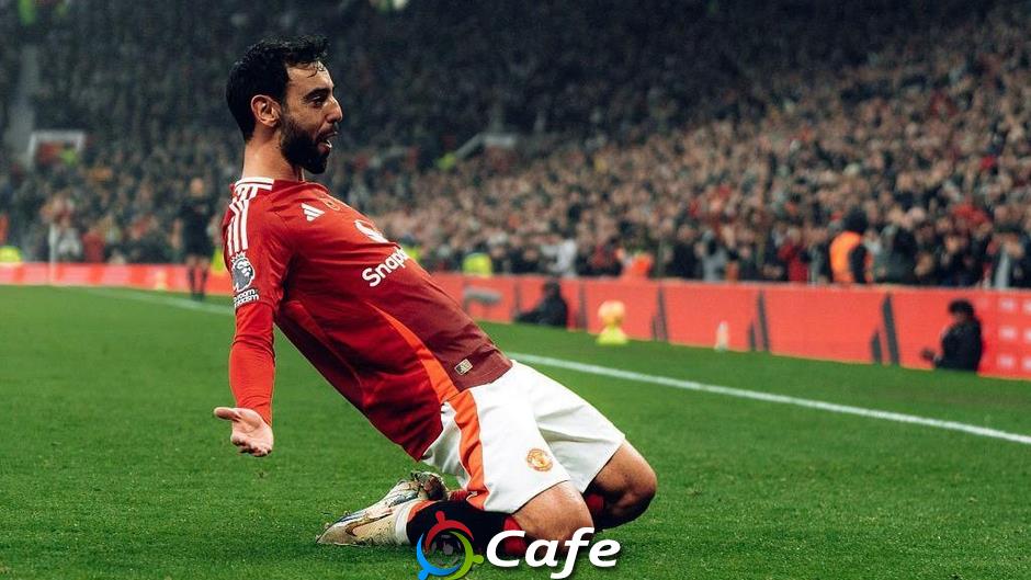 Man United tự chuốc 1 đòn chết 4