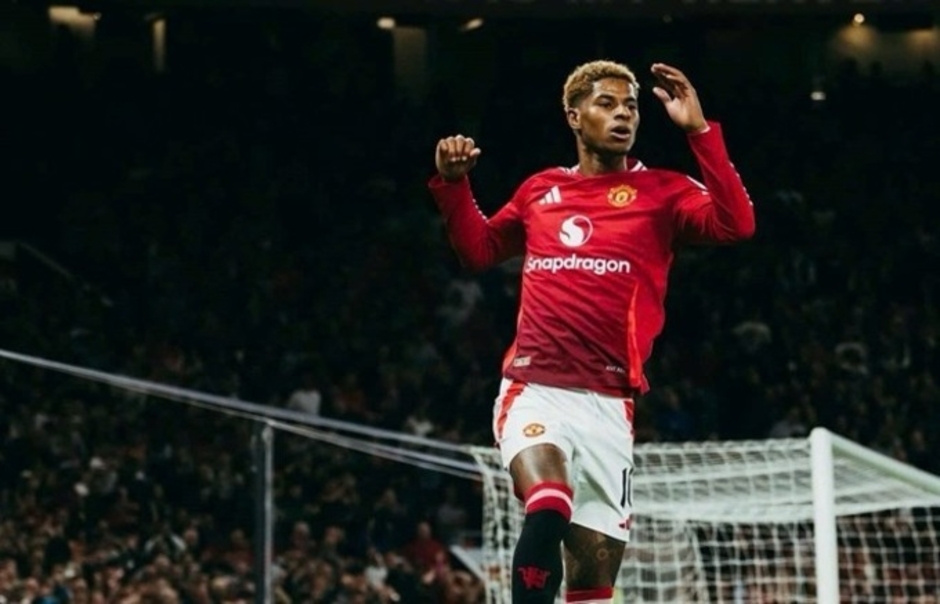 Marcus Rashford có sở thích thịt… ‘gà trống’