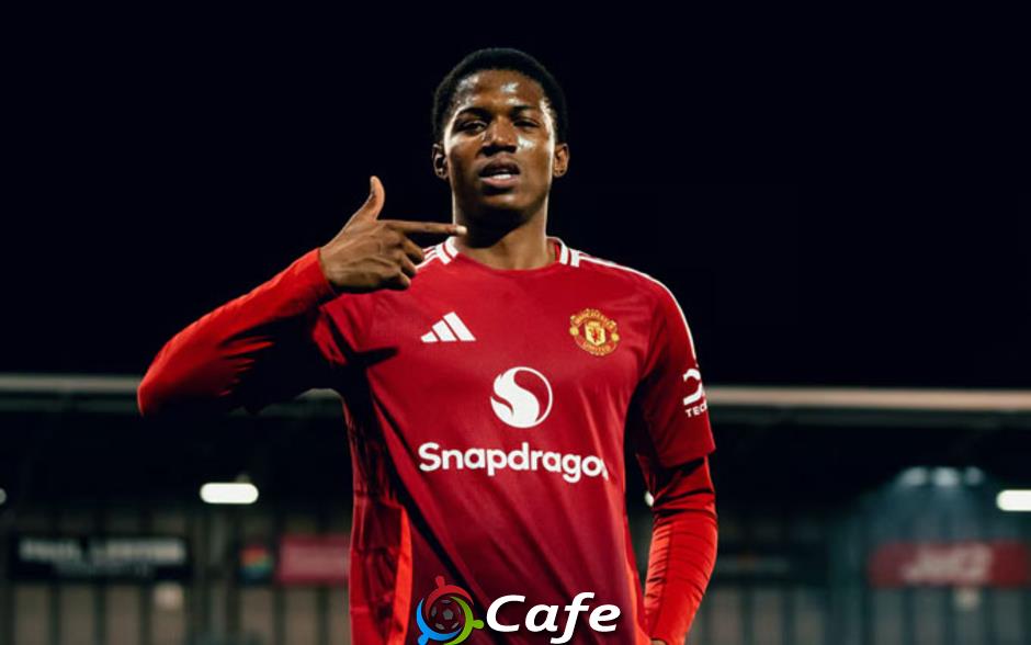 MU cười vào mặt Arsenal 