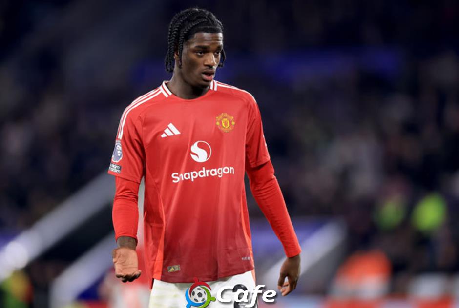 MU cười vào mặt Arsenal 