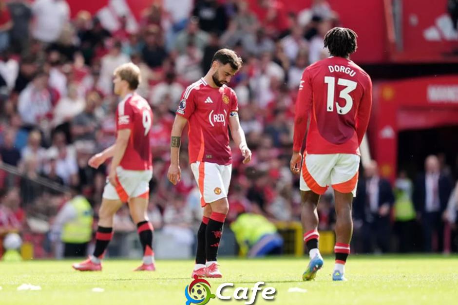MU 'soạn lại bổn cũ' với Amorim