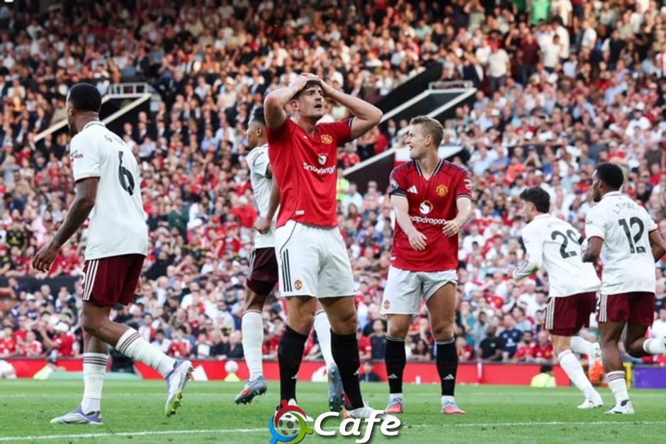 MU thua nhưng... đá hay hơn Arsenal