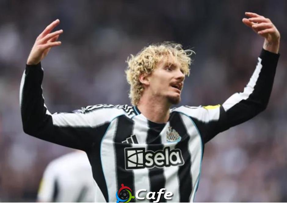 Newcastle bất ngờ vì mức 'giá rẻ' của Woltemade