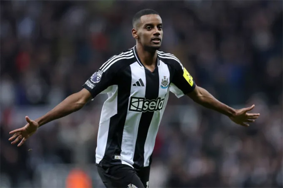 Newcastle nhắm Kluivert thay Isak