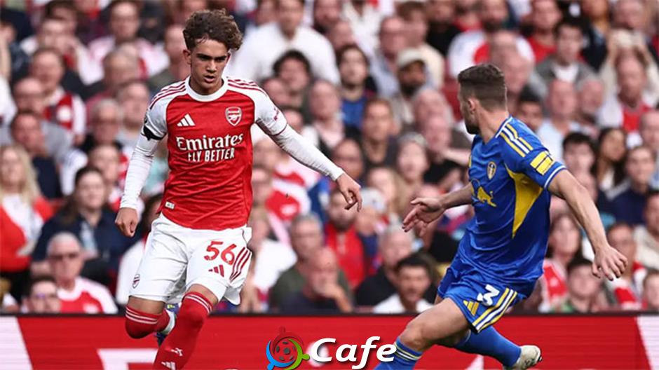 Ngumoha, Dowman và những sao mai làm rung chuyển Premier League