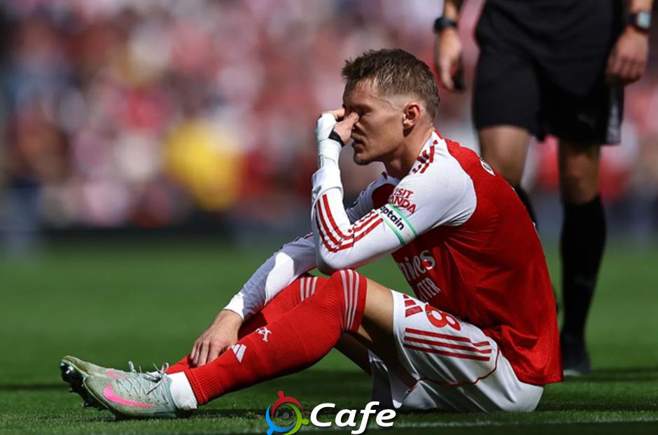 Odegaard rời sân trong nước mắt
