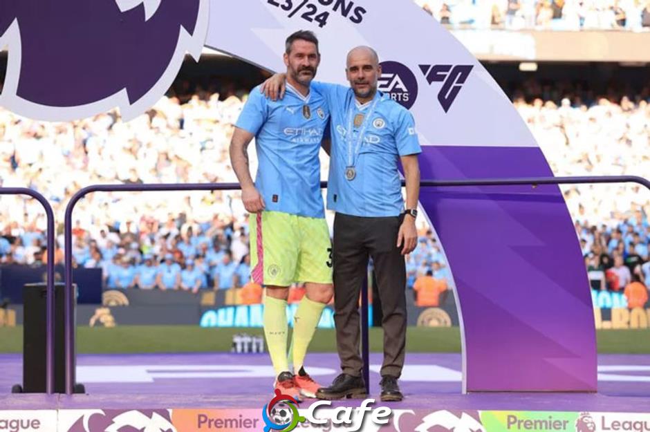 Pep Guardiola 'diệt cỏ tận gốc'