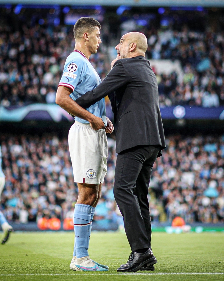 Pep Guardiola thay Rodri dễ như thay săm