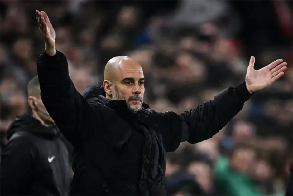 Pep Guardiola vẫn đeo nhẫn cưới trong trận hòa của Man City