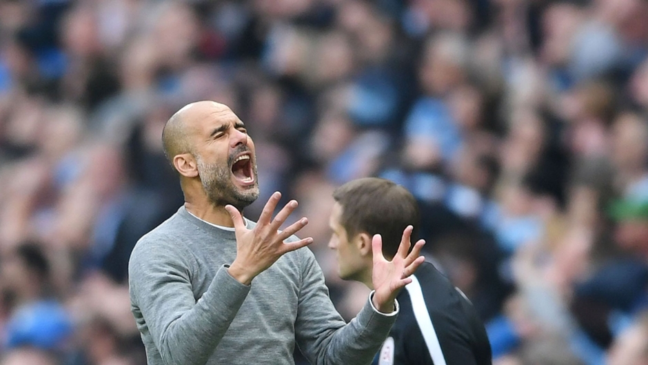 Pep Guardiola, xin ông hãy tự trọng mà ở lại