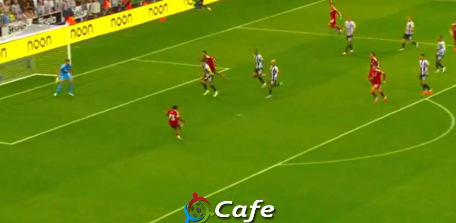 Pha lập công không có trong sách vở của Liverpool