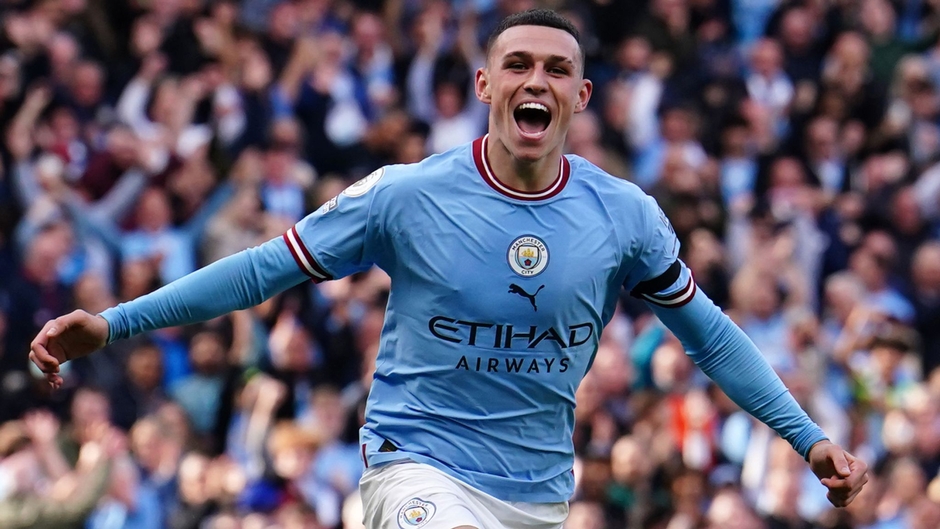 Phil Foden bết bát vì ốm đau, bệnh tật