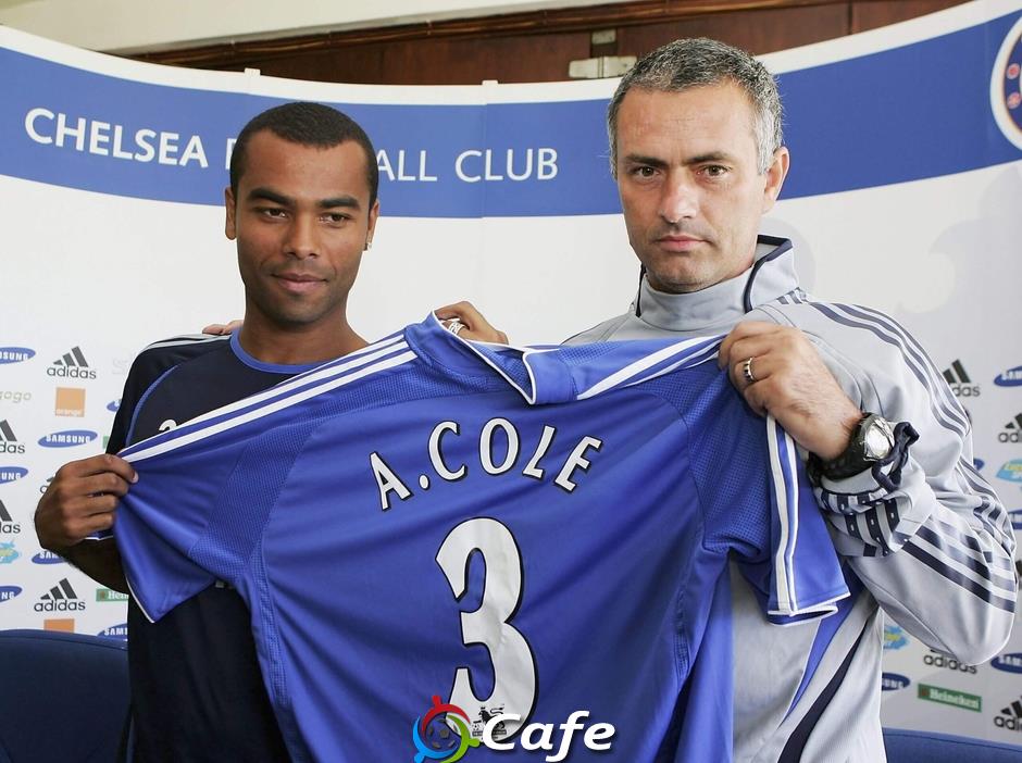 Premier League và mùa hè của những kẻ phản bội