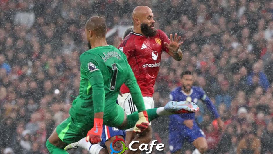 Robert Sanchez lập kỷ lục đáng quên ở trận thua MU