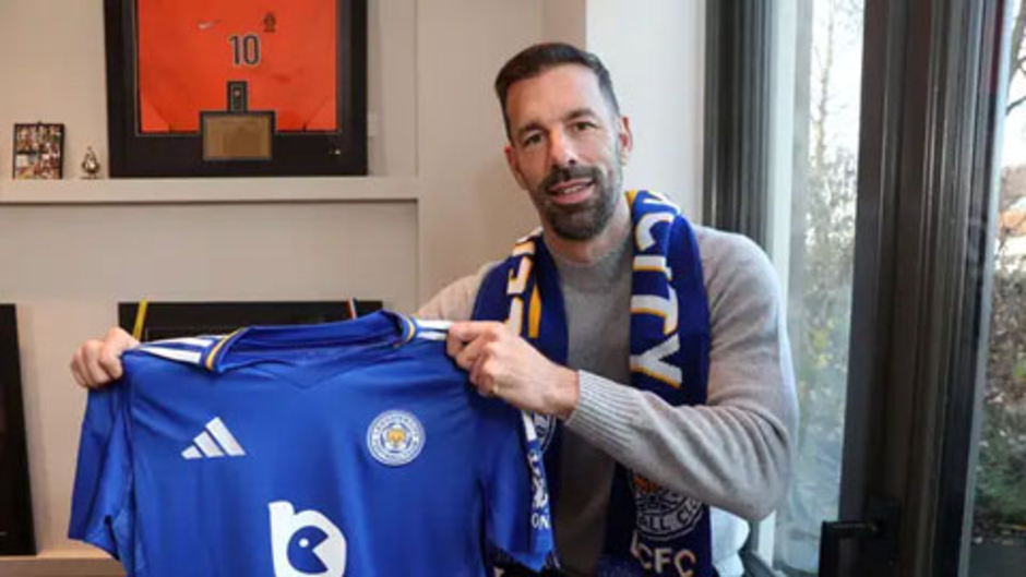 Ruud van Nistelrooy làm HLV Leicester, hợp đồng đến 2027