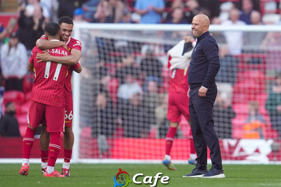 Salah gửi thông điệp chia tay đầy xúc động tới Alexander-Arnold