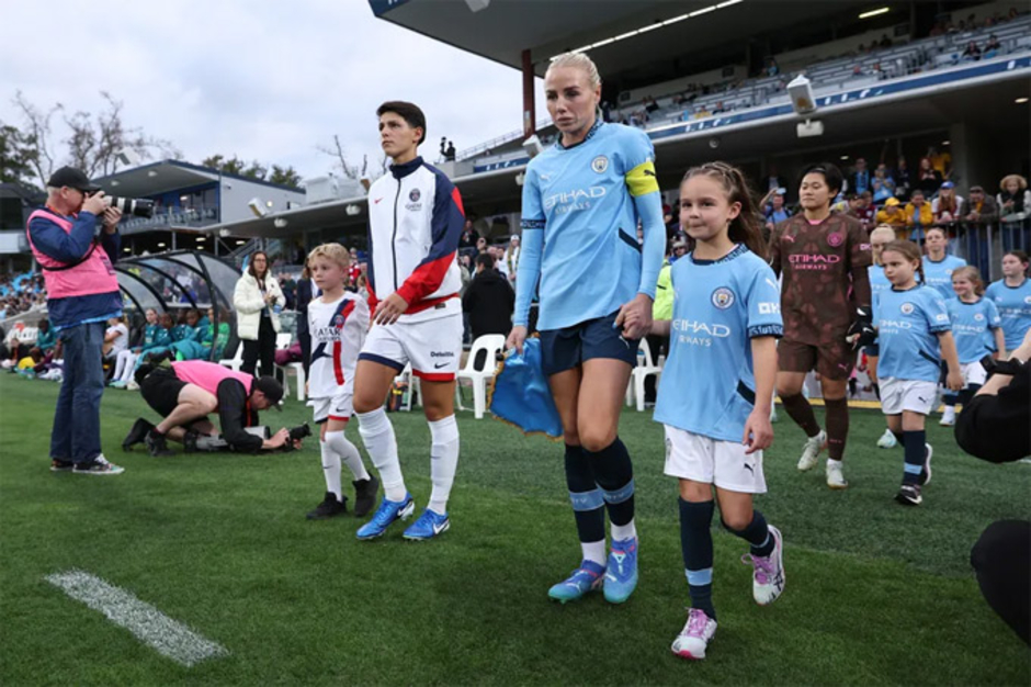 Sau MU, Greenwood làm đội trưởng của Man City