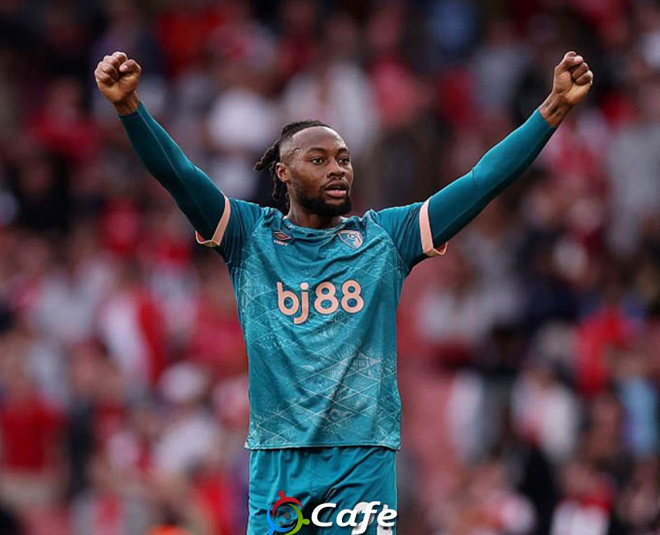 Semenyo và quả ném biên siêu đỉnh khiến Arsenal ôm hận