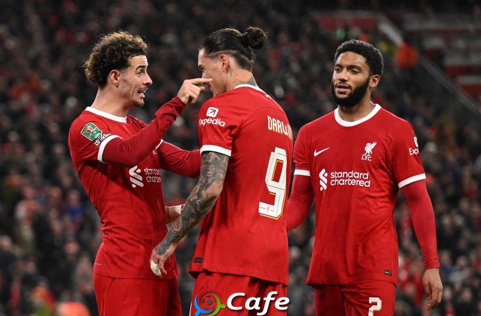 Sự cẩn trọng của Liverpool