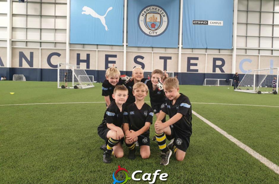 Sự đáng sợ của Man City không nằm ở... Man City