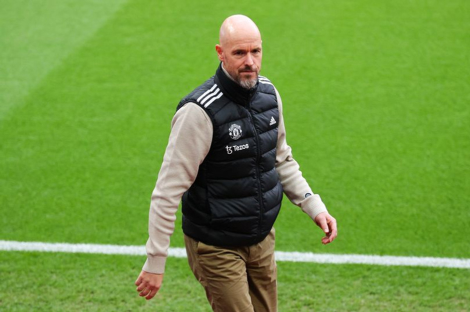 Ten Hag an toàn sau cuộc họp của MU