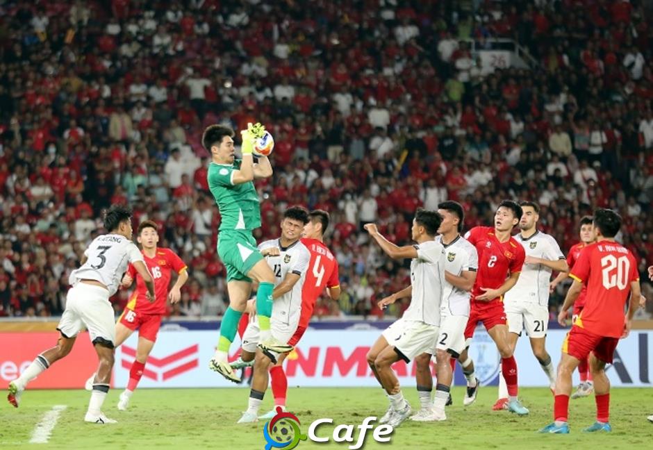 Thua U23 Việt Nam ở chung kết, HLV U23 Indonesia bị mất chức ở SEA Games 2025