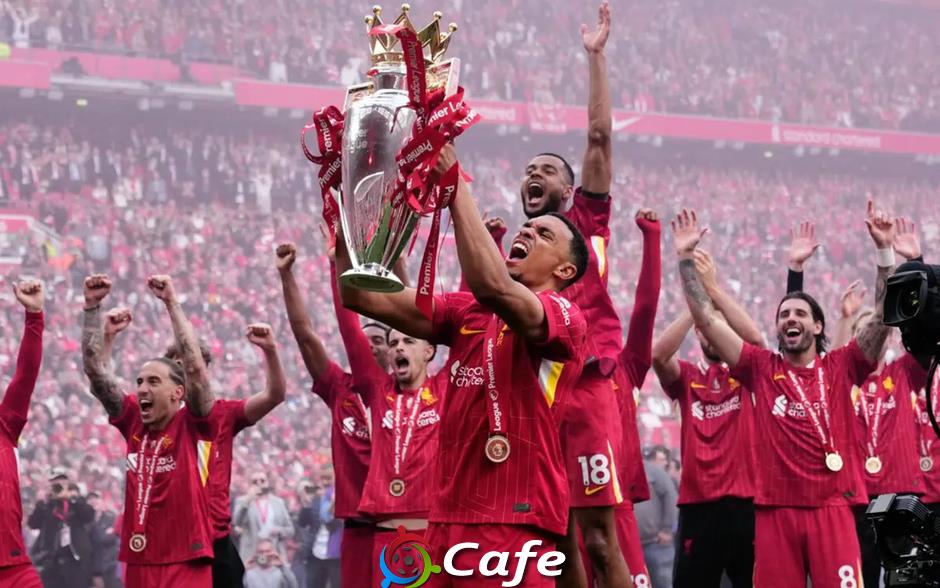 Trent Alexander-Arnold rồi cũng được Liverpool tôn vinh