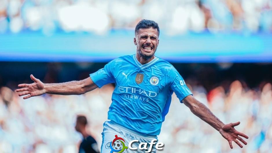 Trong mắt người MU, Declan Rice và Moises Caicedo không là gì