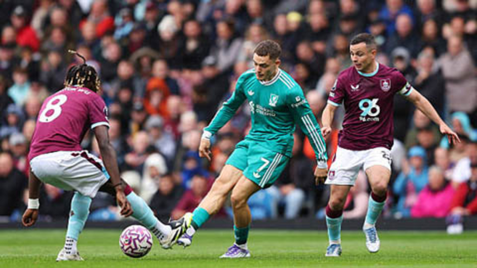 Trực tiếp Burnley 0-0 Liverpool: Eketike chưa hiệu quả