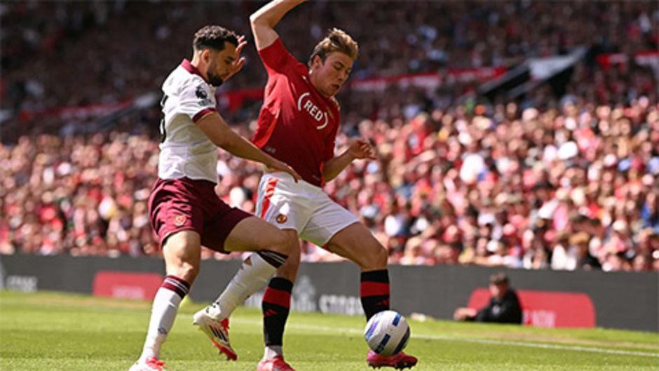 Trực tiếp MU 0-1 West Ham: Quỷ đỏ thủng lưới
