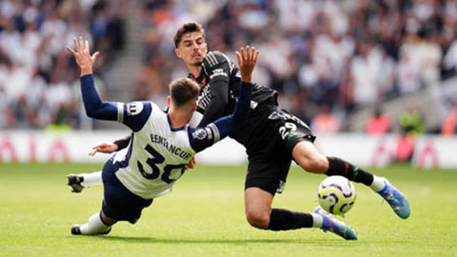 Trực tiếp Tottenham 0-1 Arsenal: Gabriel Magalhães mở tỷ số