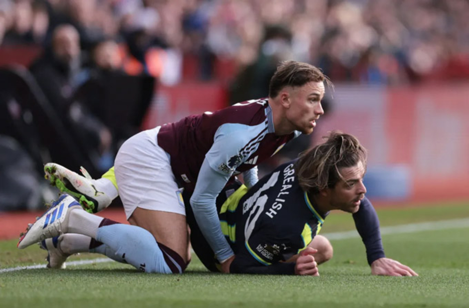 Tường thuật Aston Villa 2-1 Man City