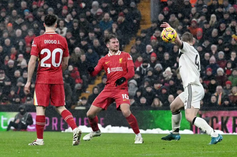 Tường thuật Liverpool 2-2 MU: Chia điểm tại Anfield