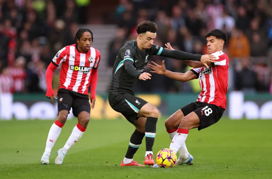 Tường thuật Southampton 2-3 Liverpool: The Reds bỏ túi 3 điểm