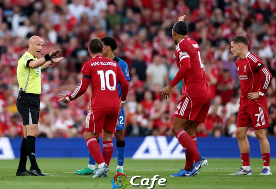 VAR và trọng tài mắc lỗi nghiêm trọng ở chiến thắng của Liverpool