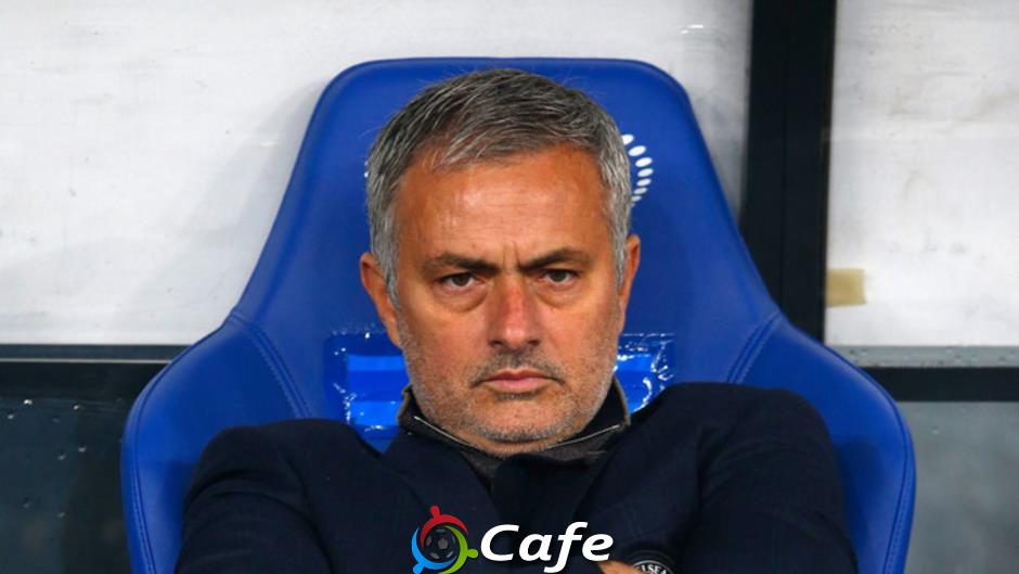 Wenger nhịn không nổi, xông vào ăn thua đủ với Mourinho