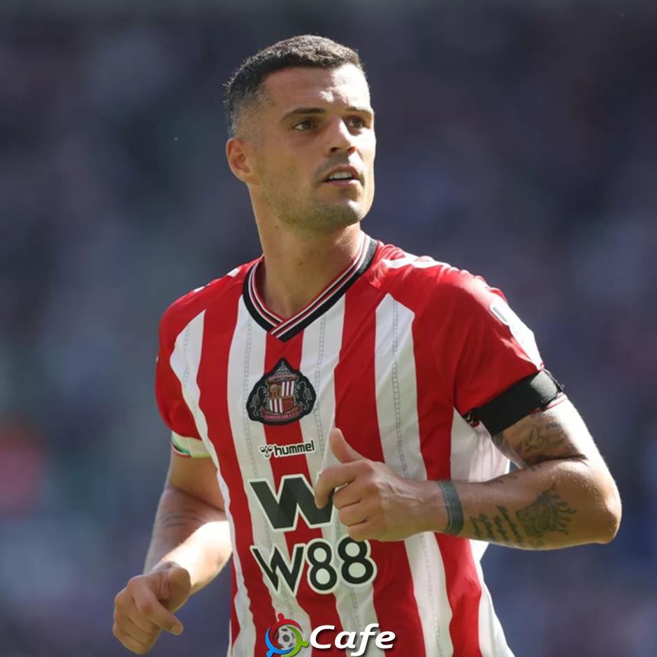 Xhaka tranh giải cầu thủ xuất sắc nhất với Haaland và Zubimendi