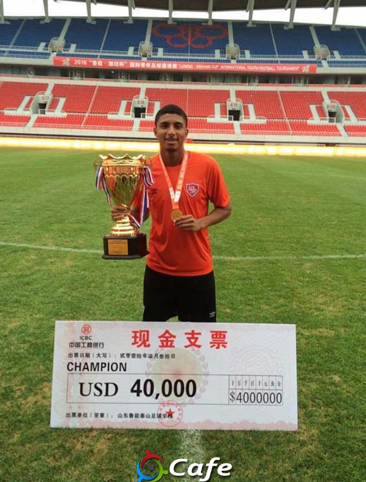 Ederson: Hành trình kỳ lạ của chiến binh Brazil