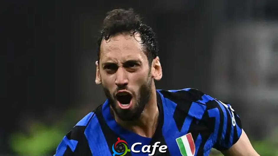 Hakan Calhanoglu khó rời Inter vì… Osimhen