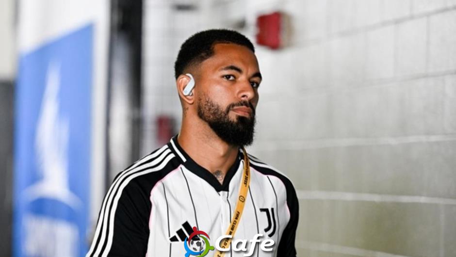 Juventus ra tối hậu thư với Douglas Luiz