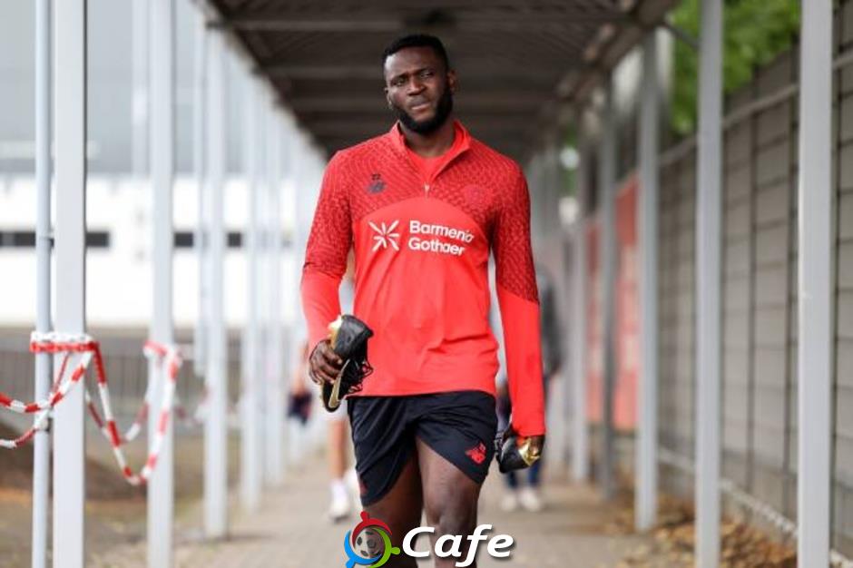 Milan chiêu mộ tiền đạo Conrad Harder sau khi hụt Victor Boniface