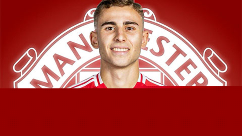 Milan gấp rút chiêu mộ Rasmus Hojlund từ MU