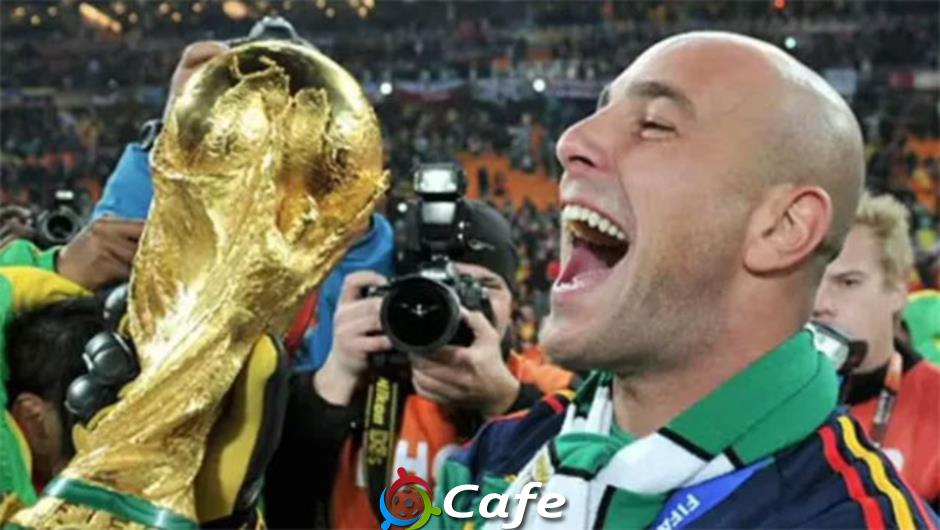Pepe Reina giải nghệ