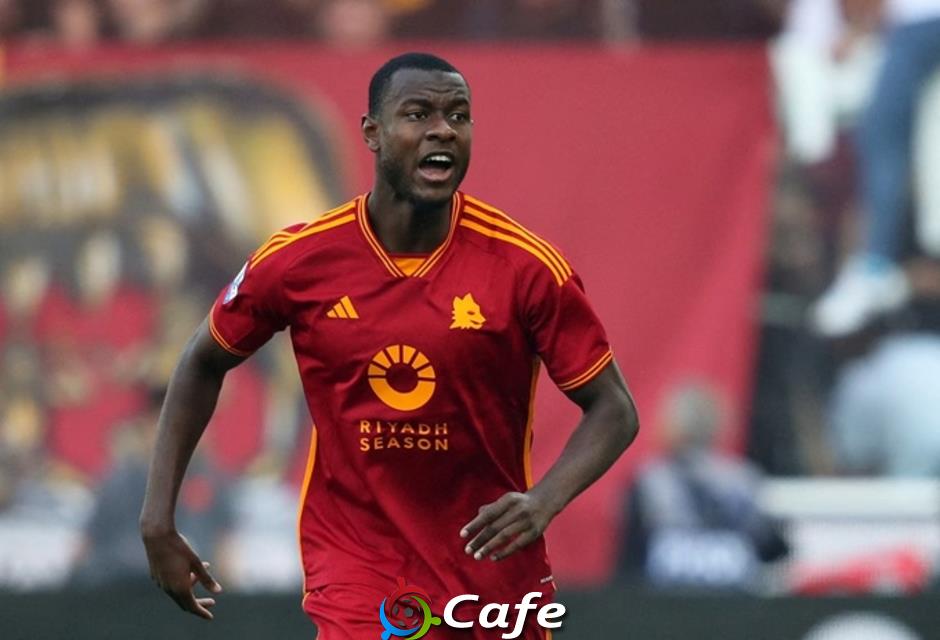 Roma lo mất ‘viên ngọc đen’