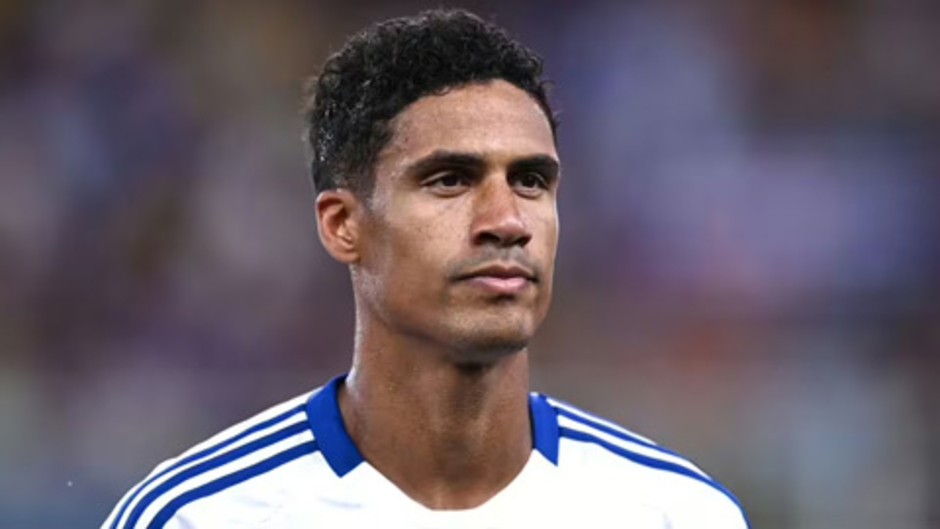 Varane có công việc mới ngay sau khi tuyên bố giải nghệ