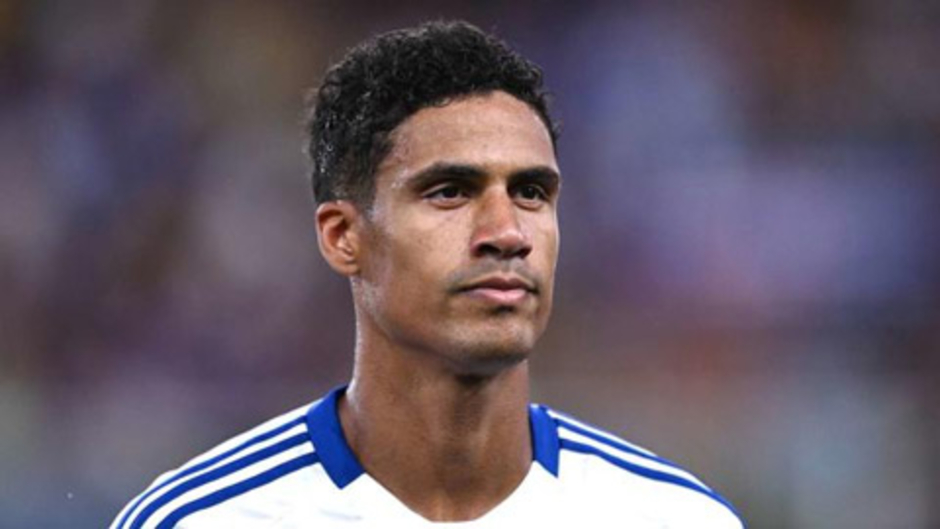 Vì sao Varane giải nghệ chỉ sau 1 trận đá cho Como?