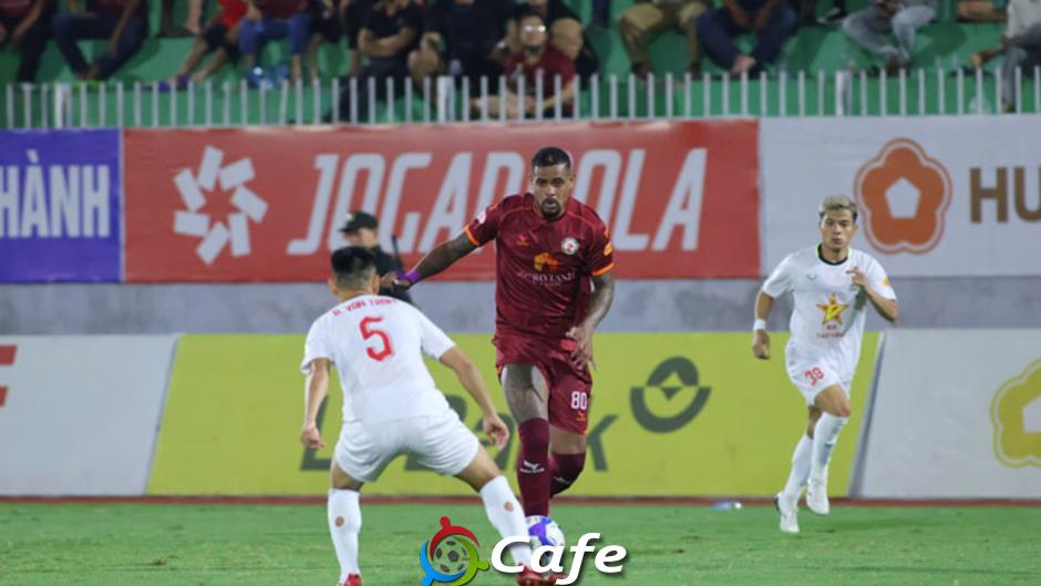 ‘Vùng an toàn’ V.League và những người nắm giữ cuộc chơi