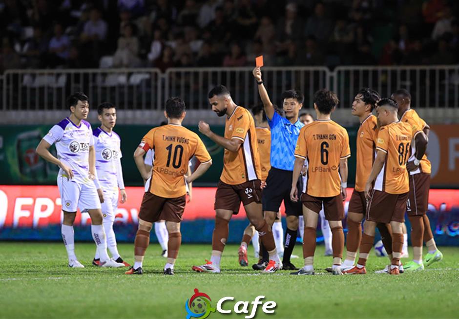 Bán ‘tất tần tật’, HAGL đặt cược  vào mưu lược của nhân vật ‘bí hiểm’