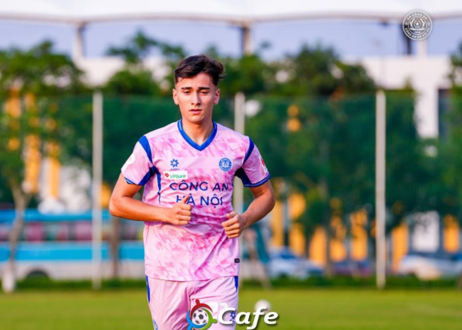 Brandon Ly được HLV châu Âu đăng ký dự Siêu cúp Quốc gia