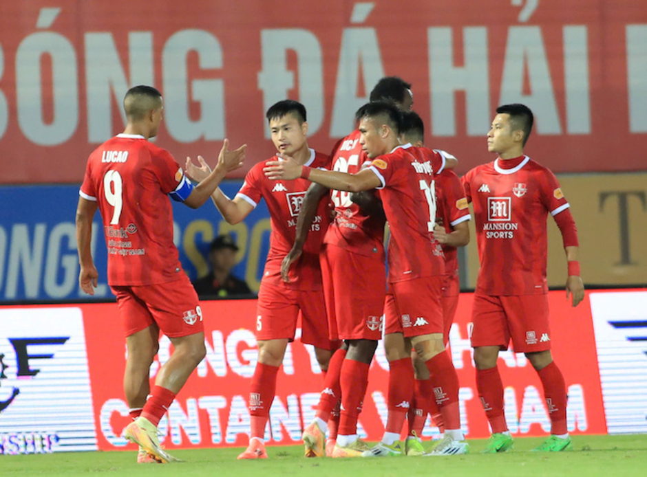 Các đội V.League lên kế hoạch bổ sung lực lượng